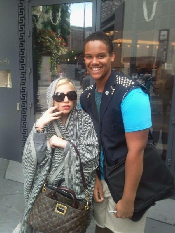 Những lần Thị Dậu Lady Gaga gây chú ý vì chiều cao quá khiêm tốn-4