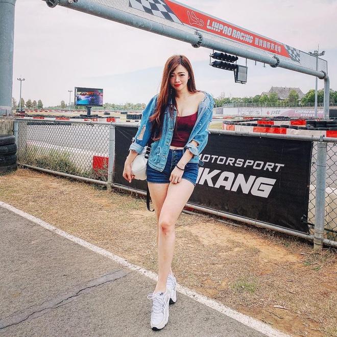 Chuyi nổi tiếng là người có vóc dáng chuẩn, chiều cao nổi bật và vũ đạo tốt trong đội cổ vũ. Cô nhận nhiều lời khen bởi luôn thể hiện sự tươi tắn, truyền năng lượng tích cực trong các bài biểu diễn.