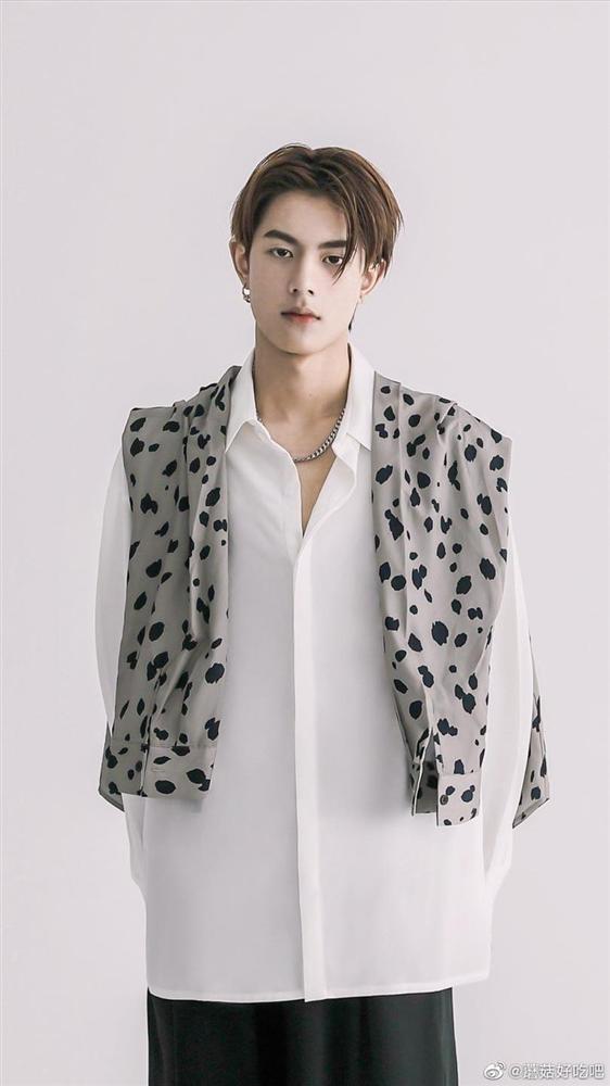 Thí sinh được tìm kiếm nhiều nhất Thanh xuân có bạn 3: Visual miễn chê, góc nghiêng siêu thần thánh-2