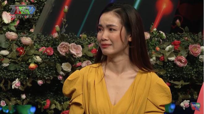 Bạn muốn hẹn hò: Từ chối chàng trai, cô gái bật khóc chia sẻ lý do, khán giả cũng nghẹn ngào-3