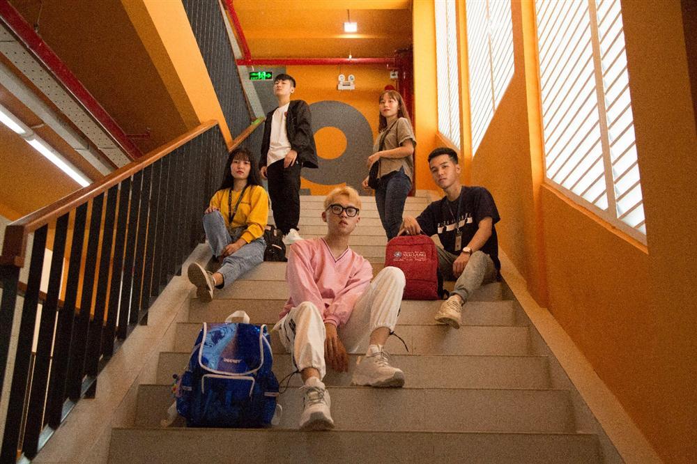 Những ngôi trường check-in xịn sò khiến sinh viên chăm chỉ đi học mỗi ngày-10