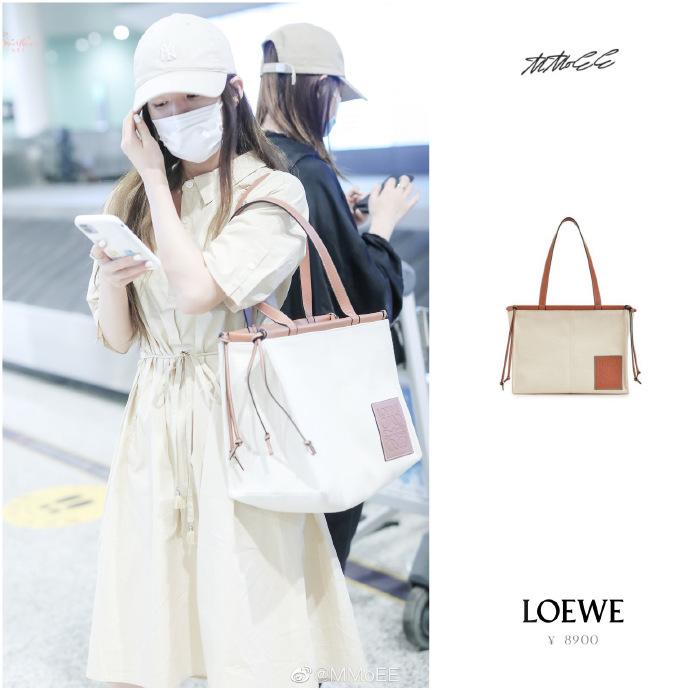 Thánh nữ xuyên không Triệu Lộ Tư gia thế khủng cỡ nào, cứ nhìn giá bộ sưu tập túi xách là biết-8