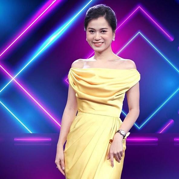 Lý Nhã Kỳ chê váy của Lâm Vỹ Dạ như rèm cửa phòng thờ-1