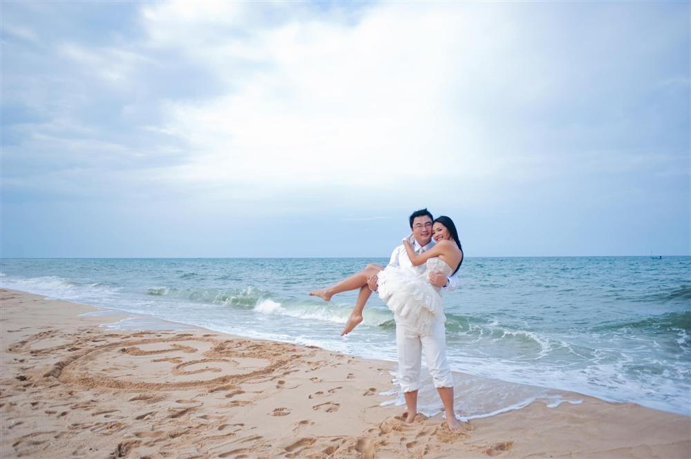Ảnh cưới chưa từng công bố của hoa hậu Hương Giang và chồng Trung Quốc-1