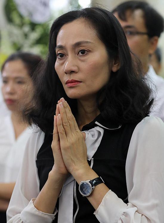 Gia đình, đồng nghiệp đưa nghệ sĩ Lý Huỳnh về đất-9