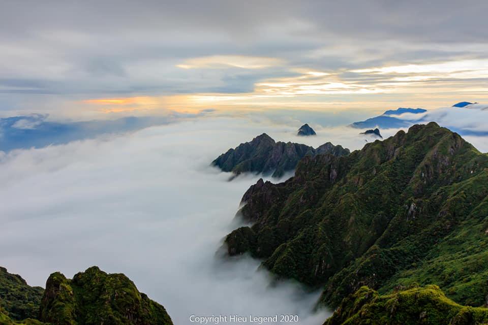 Khung cảnh biển mây tựa chốn thiên đường ở Sa Pa-6