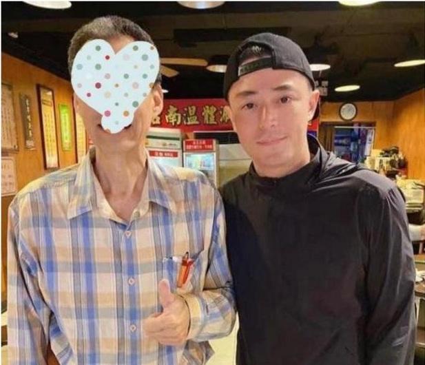 Hoắc Kiến Hoa lộ diện sau vụ tranh cãi với Lâm Tâm Như trên phố-1