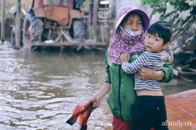 Ký ức người chết hụt trong trận đại hồng thủy 70 năm mới thấy một lần-3