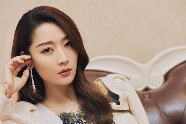 Kim Hee Sun tiết lộ lý do từ chối đóng phim với Nam Joo Hyuk và Park Bo Gum-8