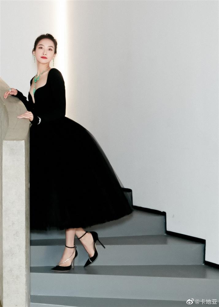 Nữ thần Kim Ưng Tống Thiến lột xác sau khi bị chê xấu thảm họa-9