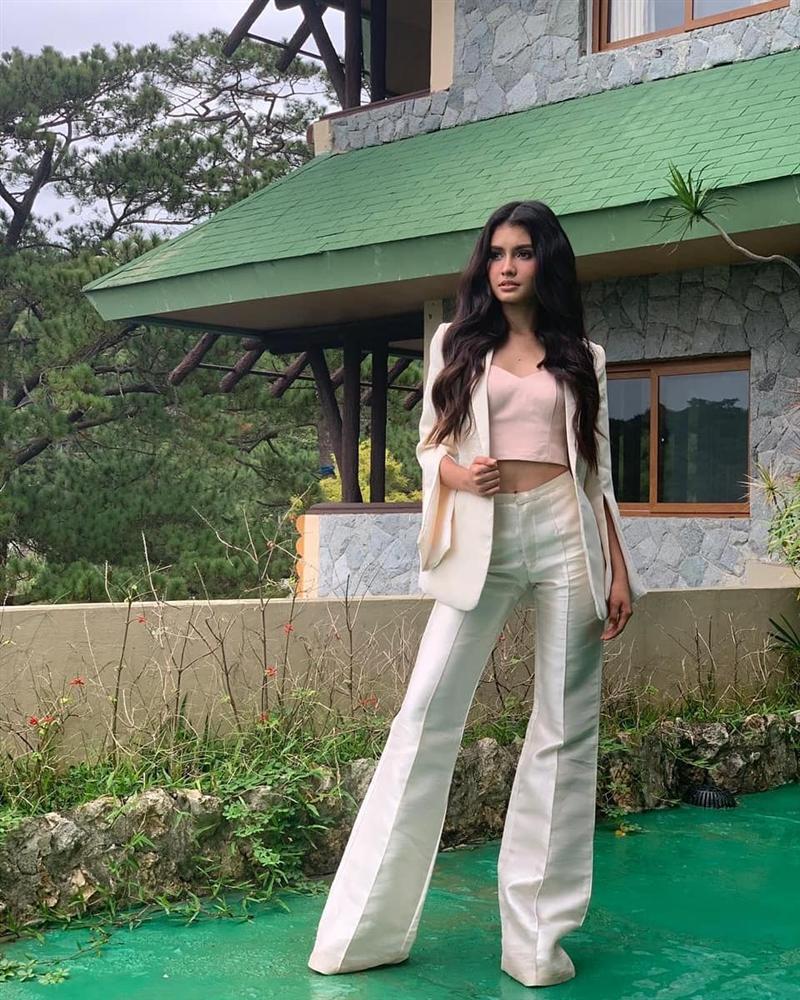 Đối thủ Philippines của Khánh Vân lộ diện, body nhỏ bé gây ngỡ ngàng-12