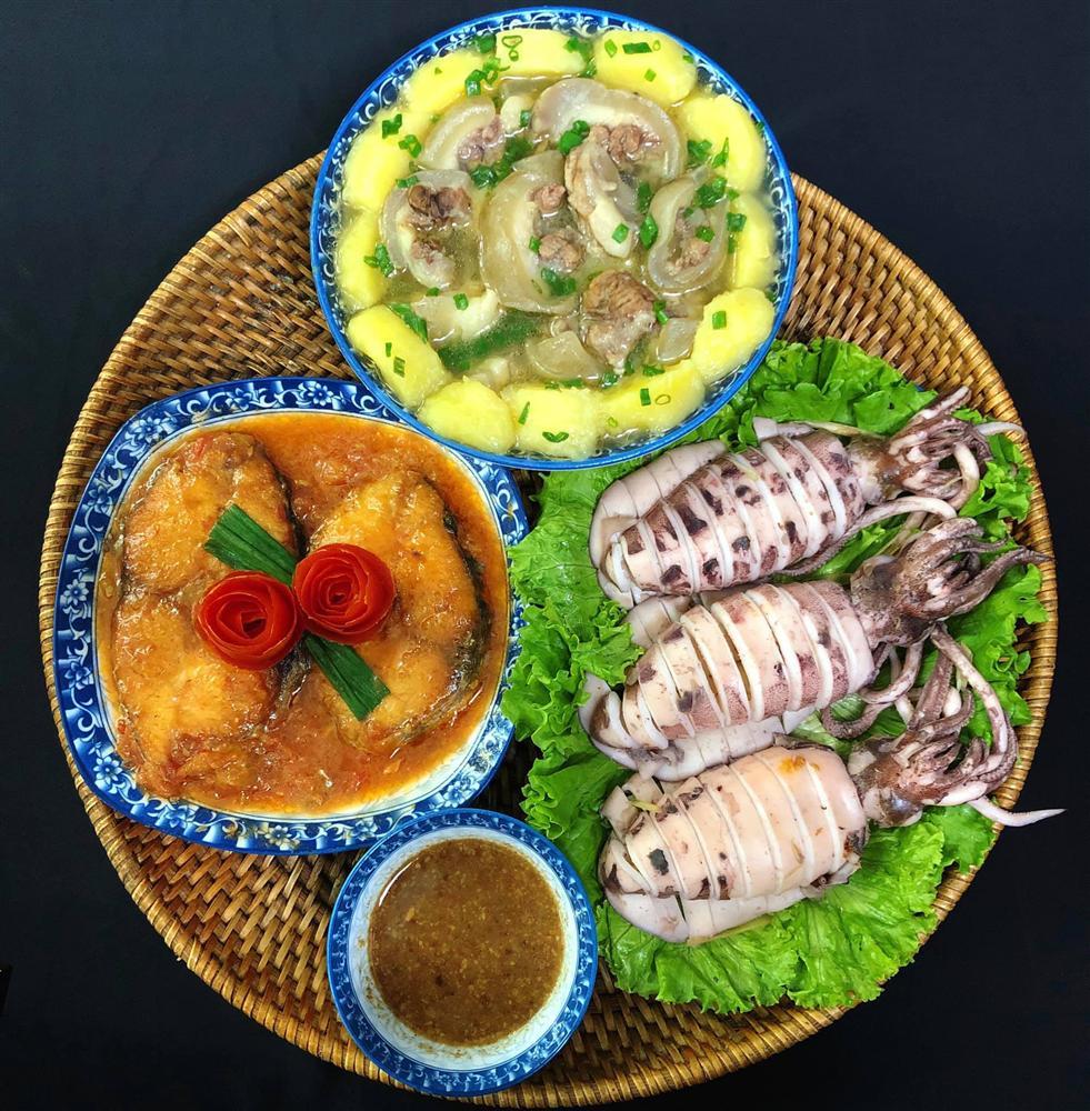 Từ nguyên liệu đơn giản, mẹ đảm sáng tạo những mâm cơm ngon đẹp đã mắt-2