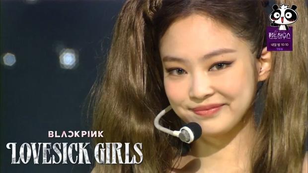 Jennie (BLACKPINK) bỗng lộ ảnh tròn xoe khác lạ ở hậu trường, nhưng có ai tăng cân mà được thế này không?-3