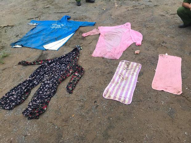 Kẻ dùng dao dí vào cổ cô gái bắt chuyển tiền qua tài khoản ở Sài Gòn bị bắt ở Thanh Hóa-2