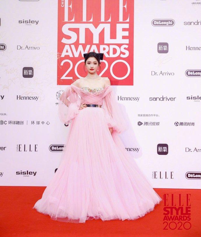 Dương Mịch, Đường Yên và hơn 50 celeb đọ sắc khốc liệt trên thảm đỏ-16