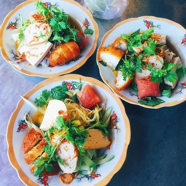 Ăn no căng bụng với các thánh địa ăn vặt được lòng giới trẻ Sài Gòn-1