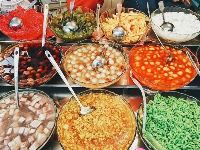 Ăn no căng bụng với các thánh địa ăn vặt được lòng giới trẻ Sài Gòn-12