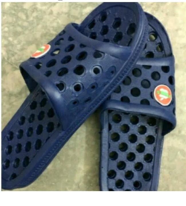 Công an Hà Nội truy tìm đối tượng cầm ô đi cướp tài sản-5