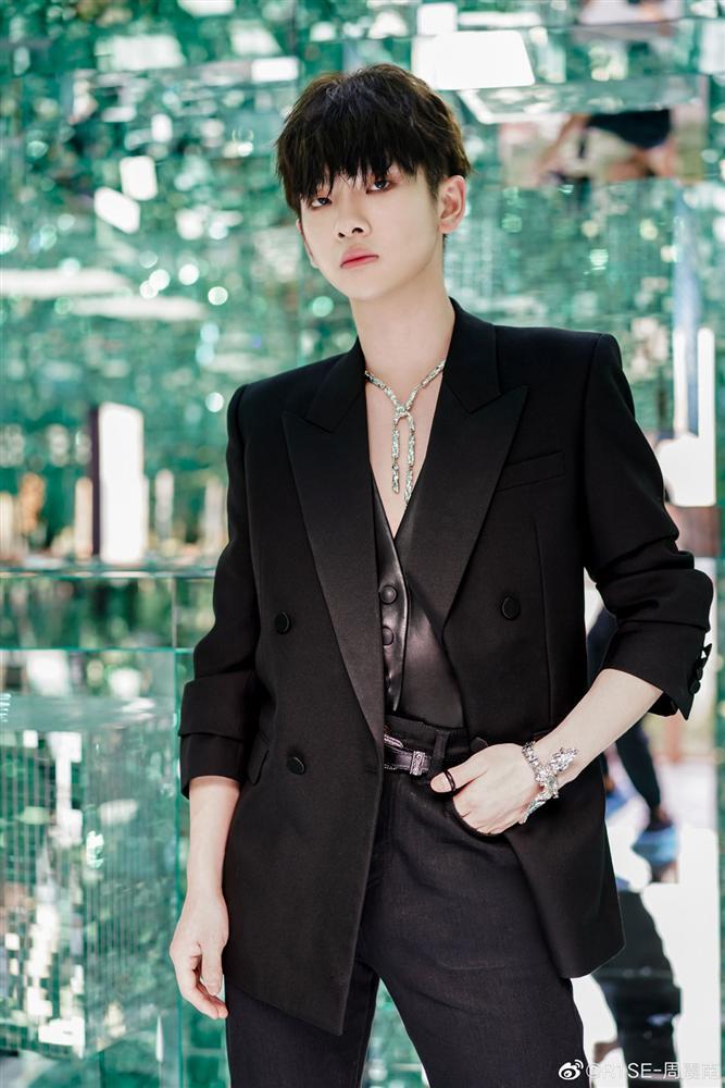 Nam idol phú nhị đại xin lỗi sau khi bố mẹ lừa đảo 350 tỷ đồng-1