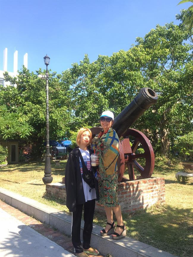 Con gái thất tình, mẹ chuyển hẳn tiền triệu kèm lời nhắn gây sốt MXH-2