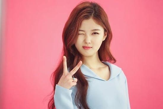 'Soi' nguyên nhân chính khiến 12 chòm sao tuy xinh đẹp, tài năng nhưng vẫn FA tới tận bây giờ