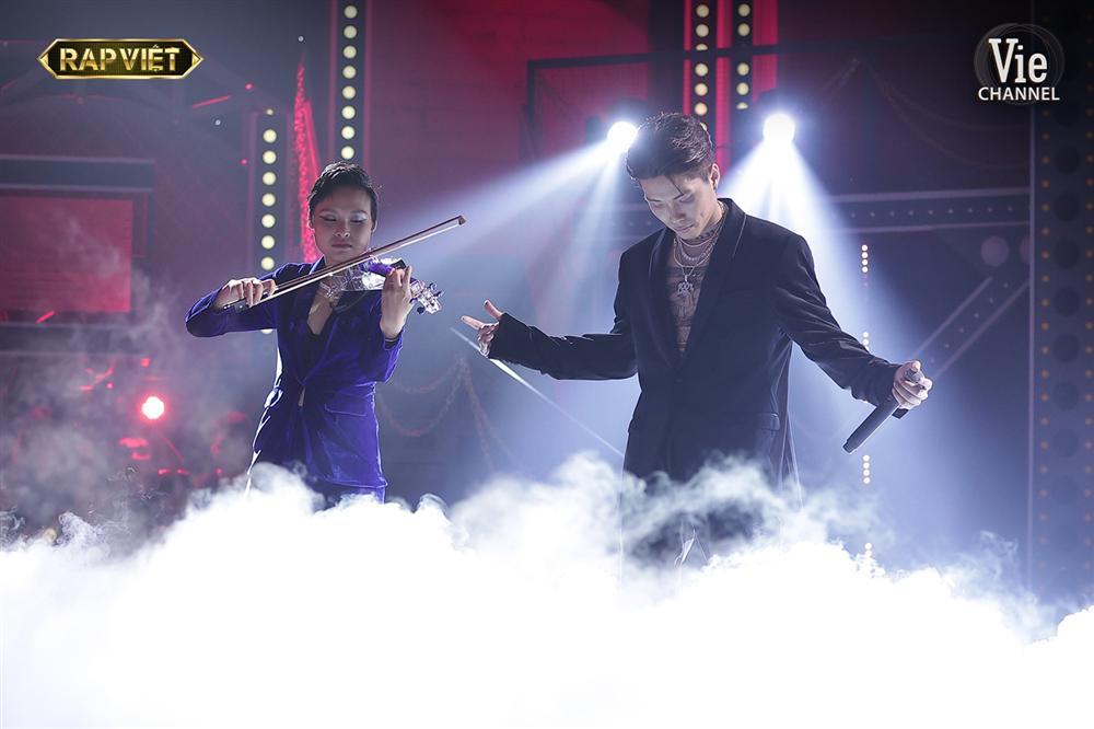 Sau MCK, thí sinh F đội Wowy bị tố đạo nhạc của rapper người Mỹ từ năm 2019-2