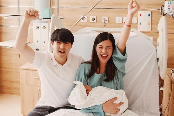 Dân mạng đứng về phía Đông Nhi - Ông Cao Thắng khi cặp đôi bị chỉ trích làm màu vì khoảnh khắc sinh nở-5