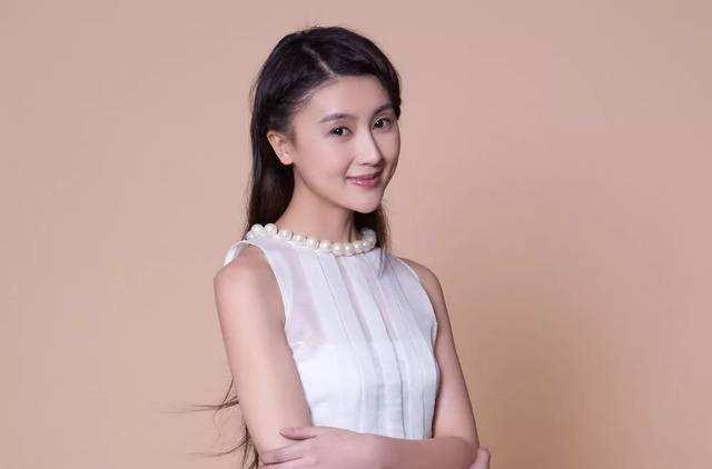 Kinh thành tứ mỹ Cam Vy từ đỉnh cao rơi xuống đáy vực vì khoản nợ 4000 tỷ của chồng đại gia-6