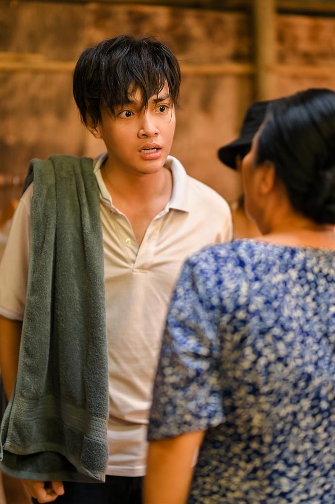 Hết làm tiểu tam, Karen Nguyễn trở thành nữ phụ đam mỹ-1