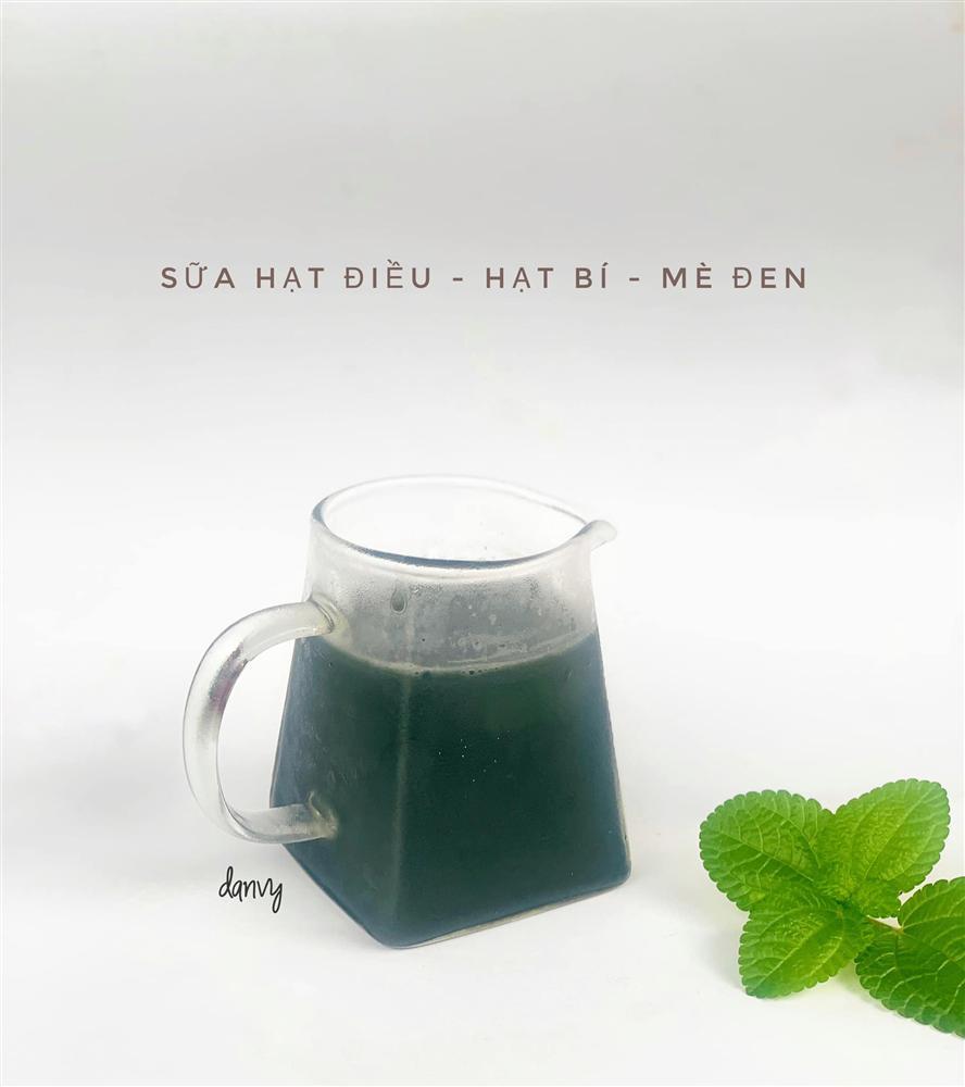 Mẹ đảm bật mí cách tạo màu sắc cho sữa hạt giúp bé uống ngoan mỗi ngày-5