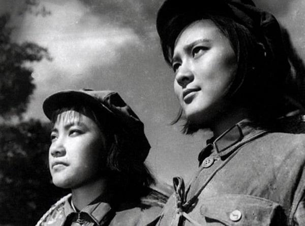 Bạn còn nhớ Hoàng hậu nước Ô Kê Hướng Mai? 83 tuổi vẫn nho nhã quý phái, đây mới đích thị là mỹ nhân-8