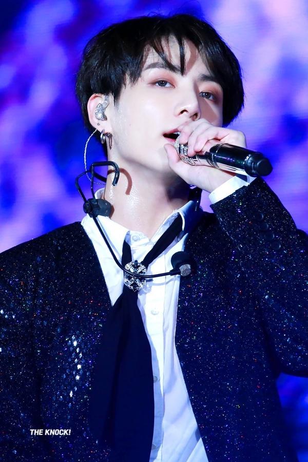 Sau Jimin, Jungkook là thành viên tiếp theo trong dàn vocal BTS lên thớt vì giọng ngày càng chóe-1