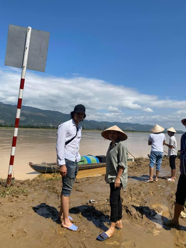 Phương Thanh nói về mặt trái phía sau hoạt động cứu trợ của Thủy Tiên-1