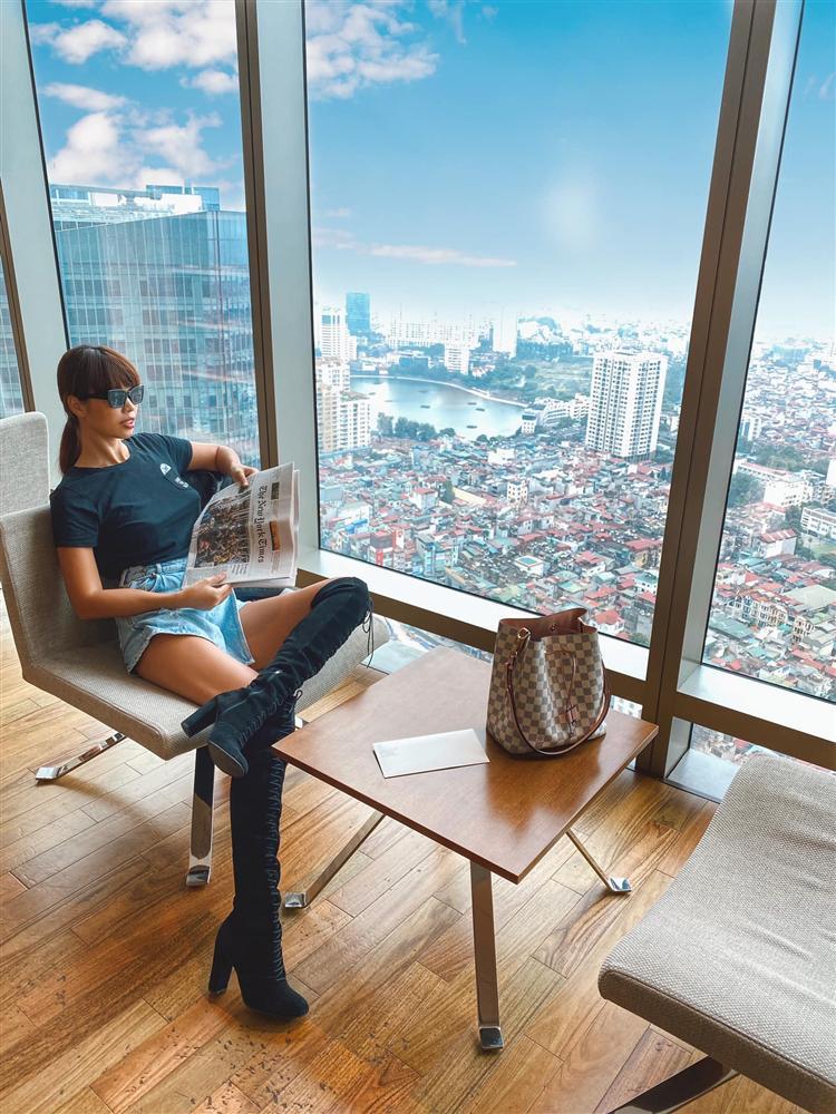 Hà Anh phản dame khi bị chỉ trích vô lương tâm, kém xa Thủy Tiên-1