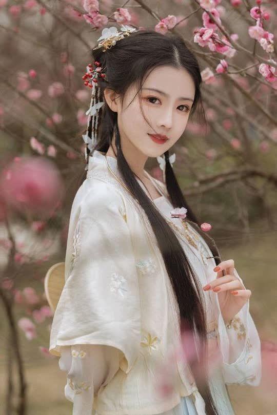 Phụ nữ sinh vào những giờ này mang số mệnh phú quý bậc nhất, phúc khí đi trước, phúc hậu theo sau-1