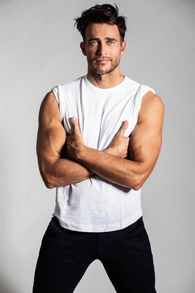 Những tài tử nổi tiếng công khai đồng tính-9