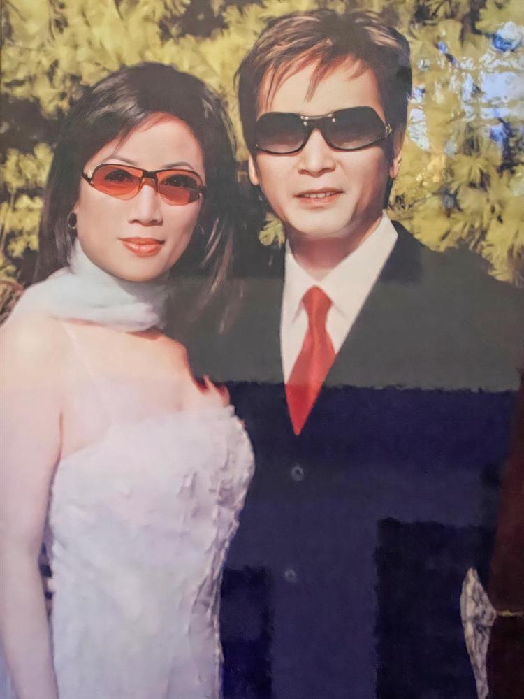 Nguyễn Hưng tuổi 63: Tôi tiêm mặt và sống hạnh phúc bên bà xã-3