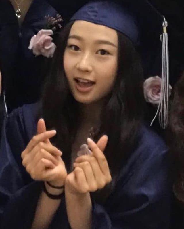 Thành viên nhóm nhạc nữ mới của SM bị tố thẩm mỹ, đời tư sớm thác loạn-6