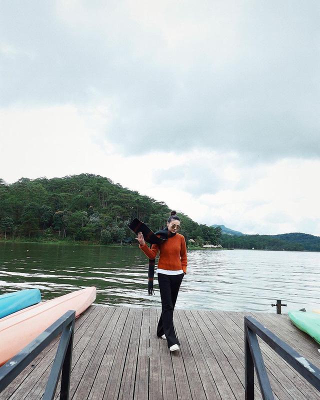 Ngắm style đi Đà Lạt của mỹ nhân Vbiz là ra được 12 set đồ cực tây-4