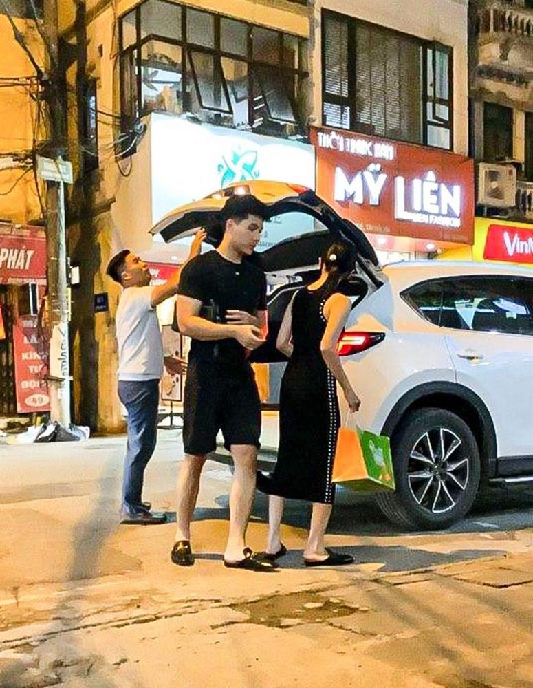 Tình tin đồn trẻ tuổi của Lệ Quyên - Lâm Bảo Châu là ai?-1