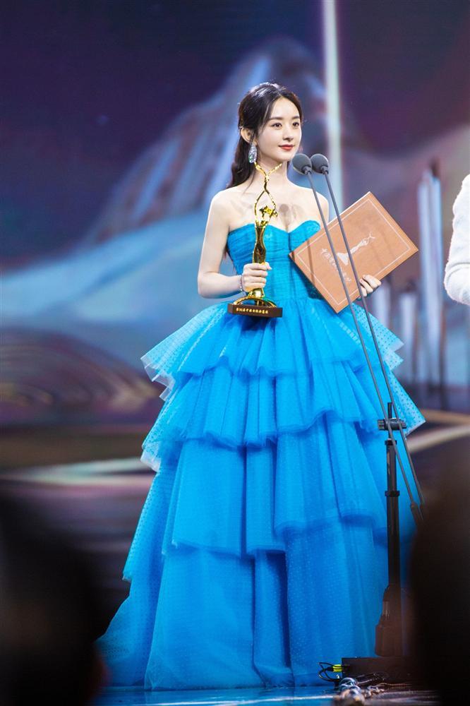 Triệu Lệ Dĩnh và những mỹ nhân thăng hạng nhan sắc sau sinh-2