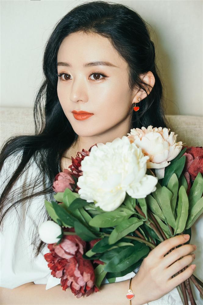 Triệu Lệ Dĩnh và những mỹ nhân thăng hạng nhan sắc sau sinh-4