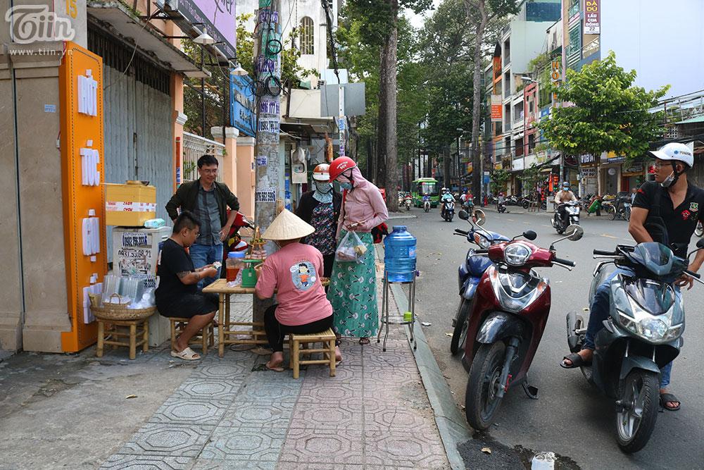 Mâm cua đồng miền Tây có gì mà bao người Sài Gòn chen chân thưởng thức?-8