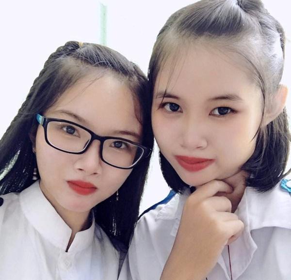 2 nữ sinh mất tích sau khi đi lễ chùa-1