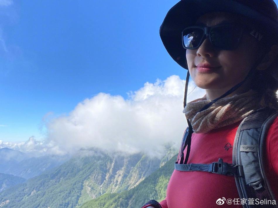 Selina (S.H.E) mừng sinh nhật, đôi tay nhăn nheo khiến ai cũng chạnh lòng-9