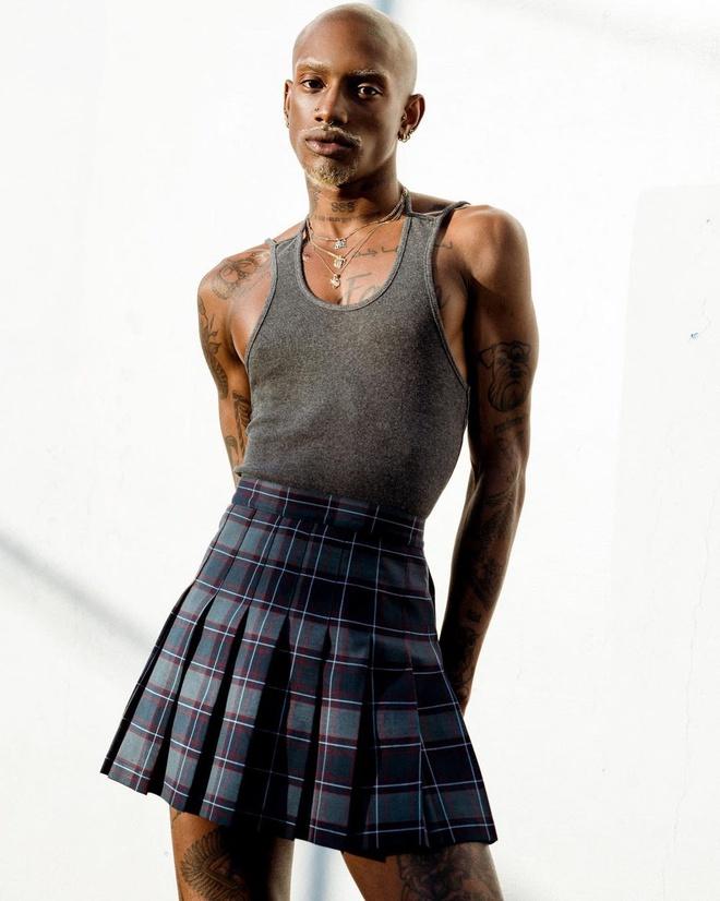 Áo ba lỗ gợi cảm giá 4 triệu đồng dành cho nam-3