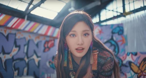 Aespa tung clip giới thiệu nhóm: Karina bị chê dù được SM push mạnh-3