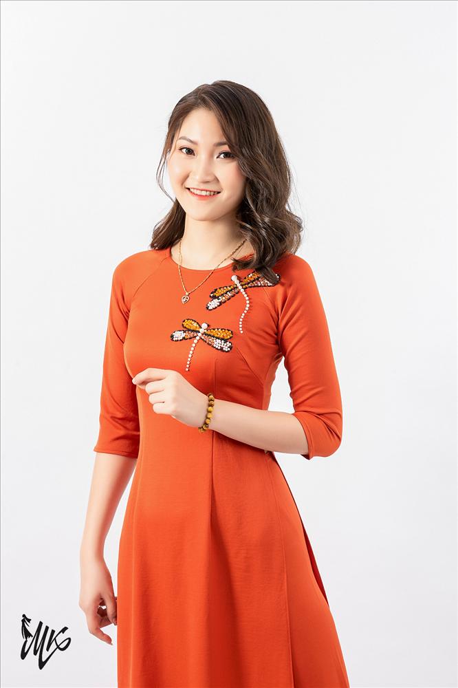 Duyên dáng ngày thu với áo dài lụa Minh Khang-9