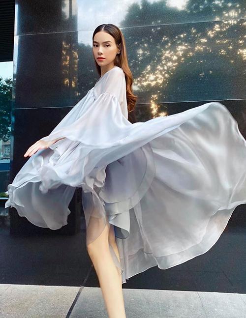 Hồ Ngọc Hà 2 lần bầu bí: Nhan sắc đỉnh cao chỉ có gu thời trang điệu đà thấy rõ-12