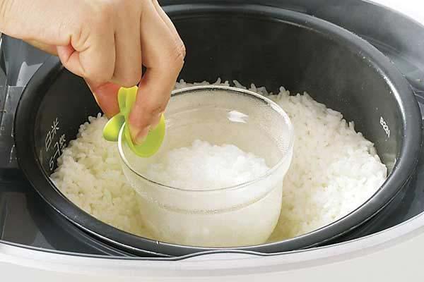 Mẹo chữa cơm sống, khê, nhão cho những hội đoảng không bao giờ vào bếp-4